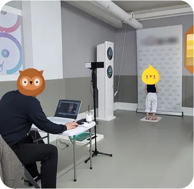 카메라 기반 AI 자세분석 시스템으로 실시간 체형을 측정하는 환경